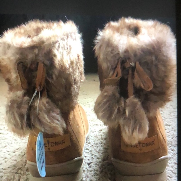 Boots - Picture 3 of 4